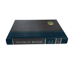 World Book Encyclopedia Ci-Cz Vol 4, 1979 Childcraft, Black Brown Gold Hardcover